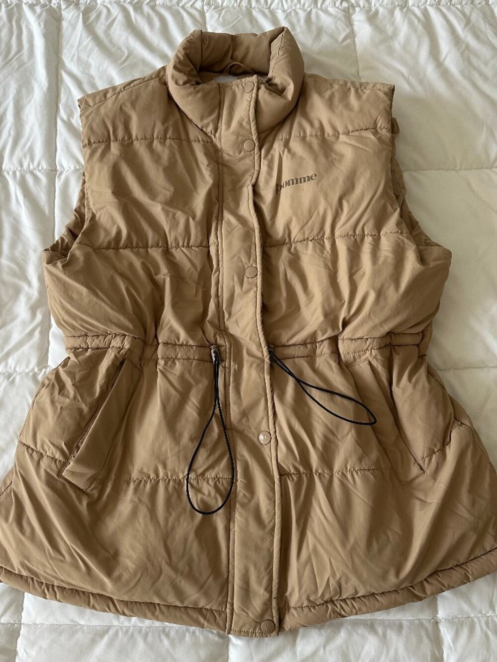 POMME SLEEVELESS PADDED VEST BEIGE SIZE M